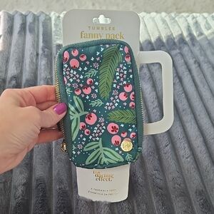 Charming Effect Green Floral Key & Card Holder Tumbler Fanny Pack